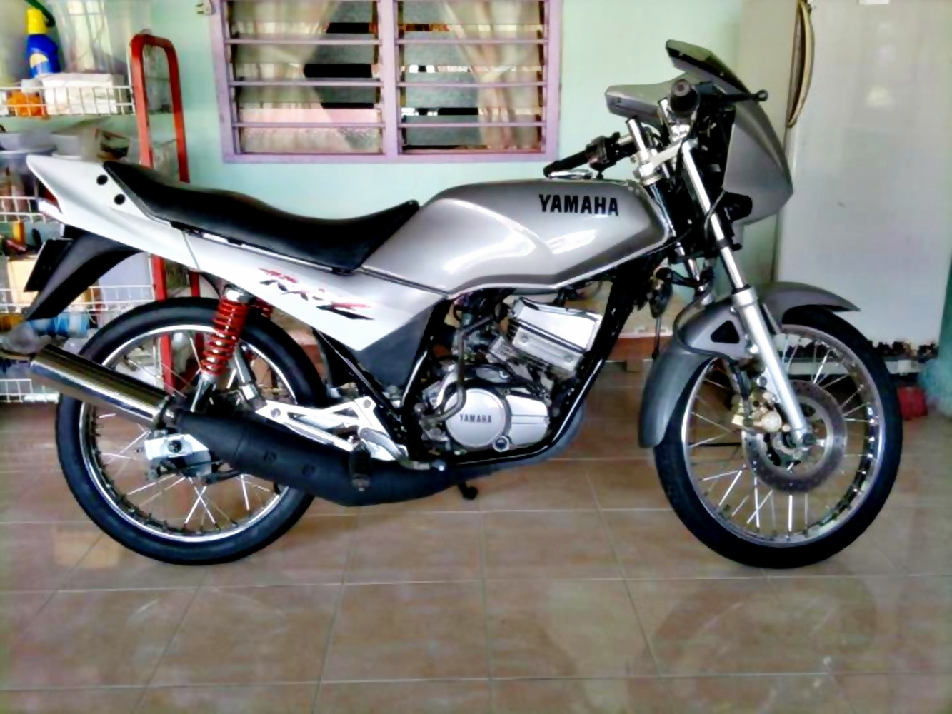 Gambar Kartun Motor Rxz | Galeriotto